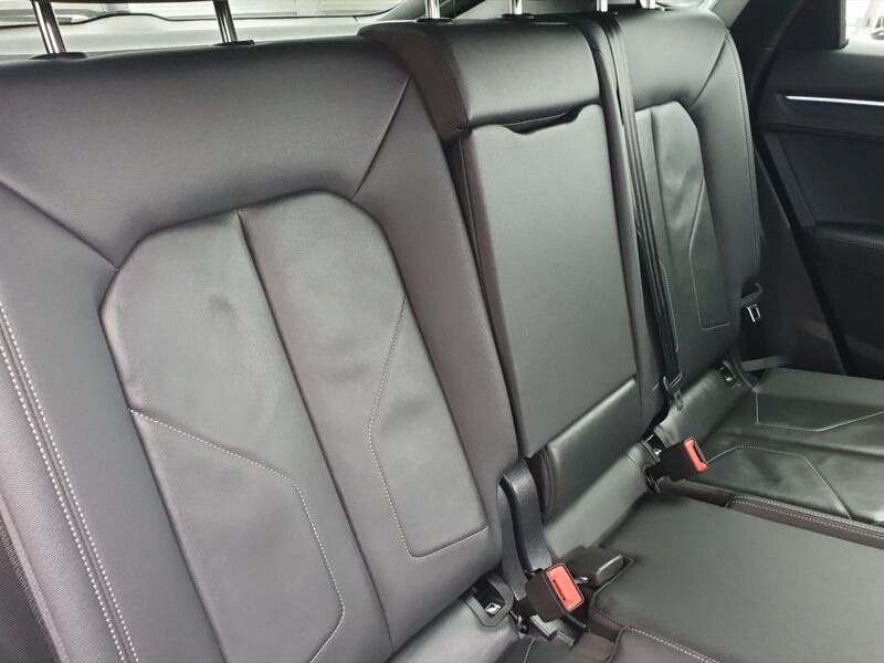 More views of Audi Q3