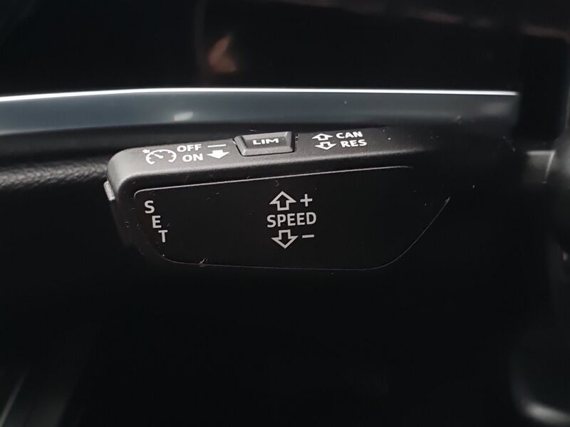 More views of Audi Q3