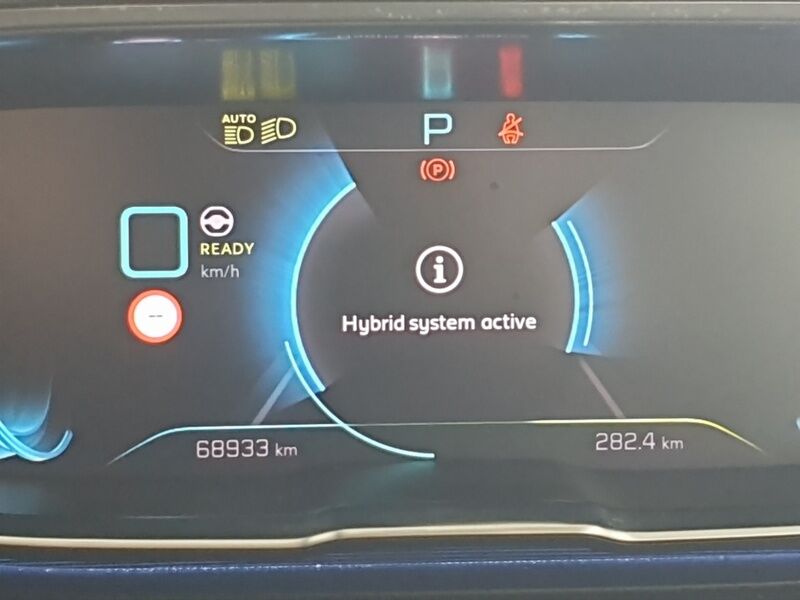 More views of Peugeot 3008