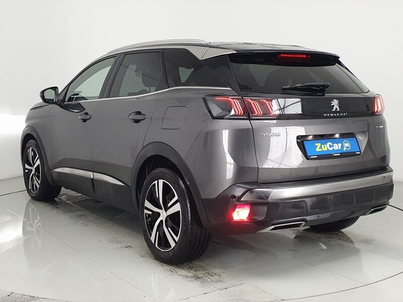 More views of Peugeot 3008