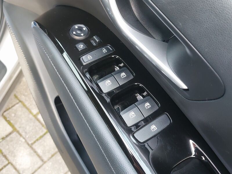 More views of Hyundai Tucson