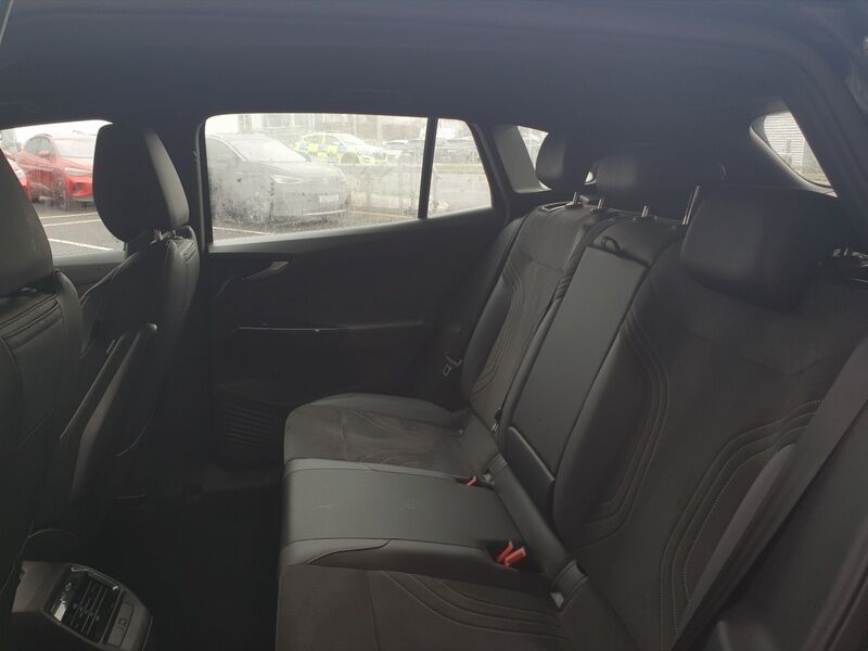 More views of Volkswagen ID.4