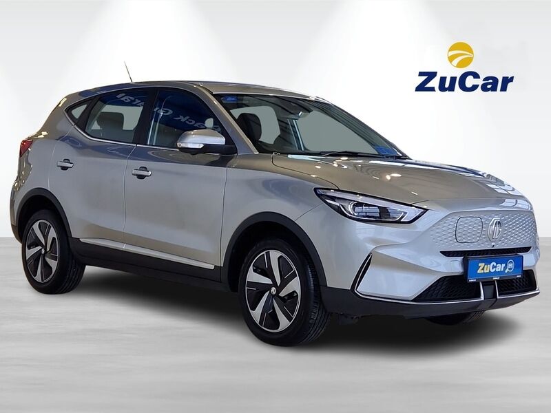 More views of MG ZS