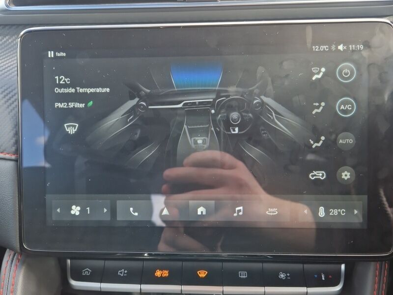 More views of MG ZS