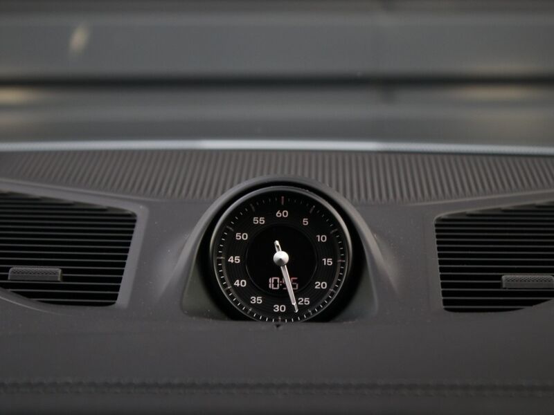 More views of Porsche Cayenne