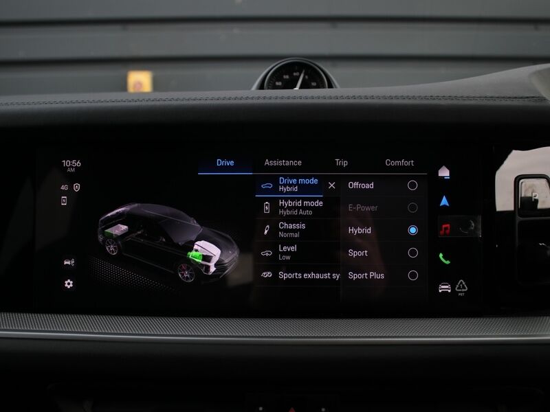 More views of Porsche Cayenne