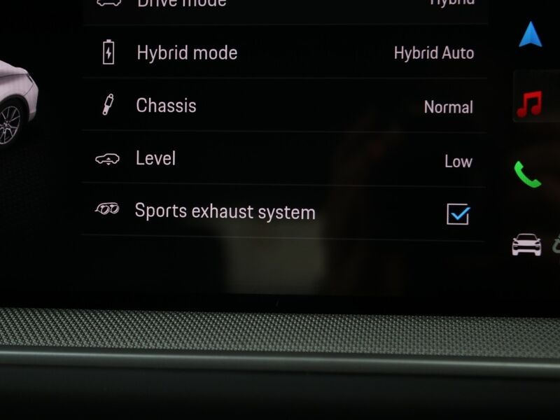 More views of Porsche Cayenne