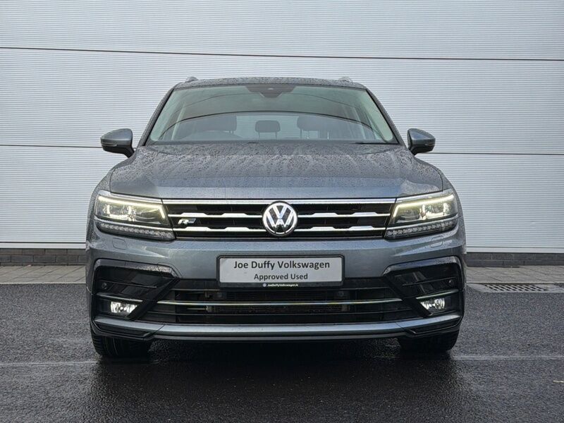 More views of Volkswagen Tiguan Allspace