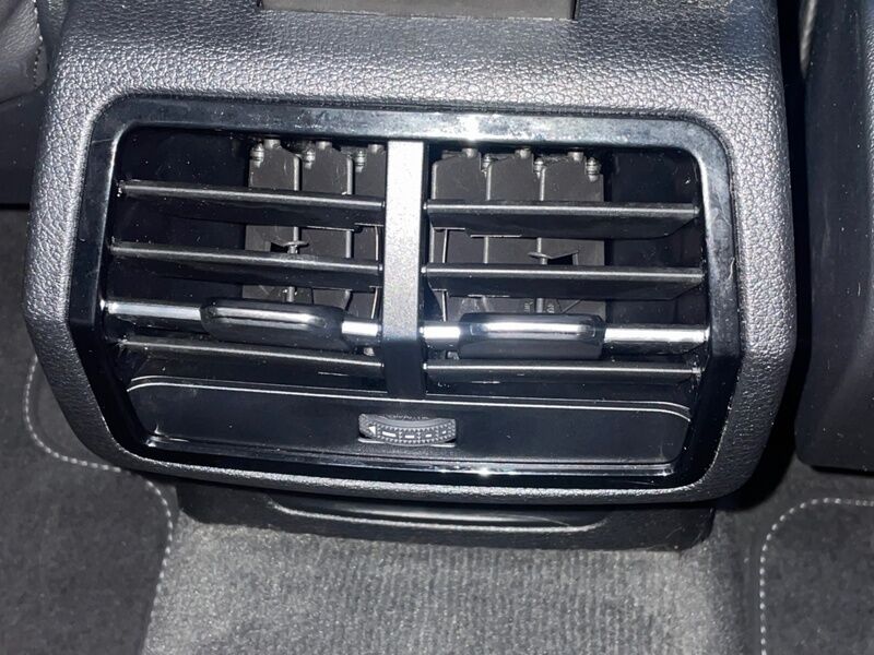 More views of Audi Q3