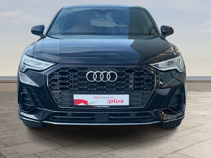 More views of Audi Q3