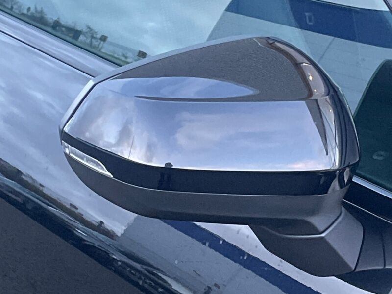 More views of Audi Q3