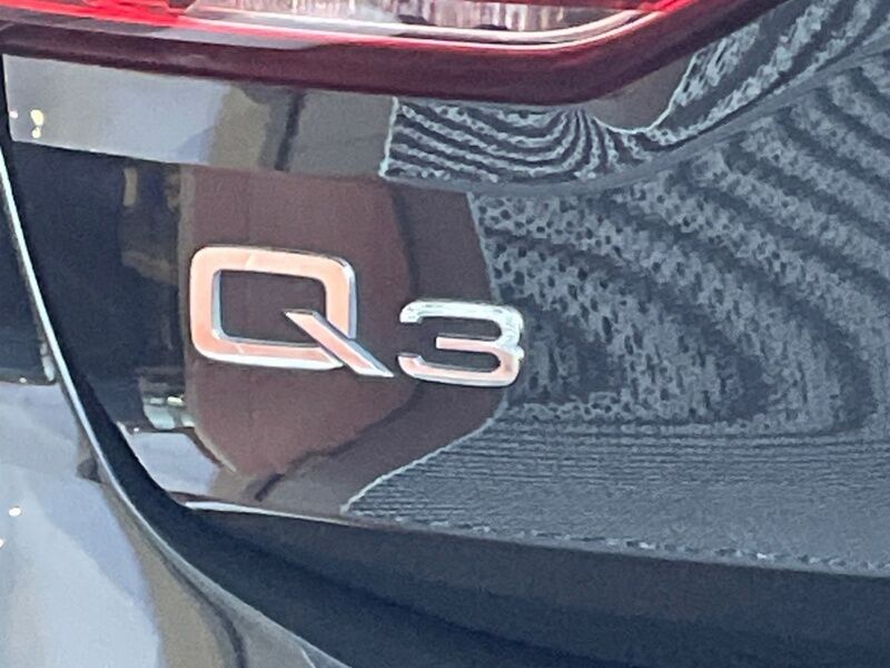 More views of Audi Q3