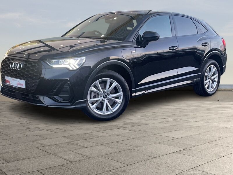 More views of Audi Q3