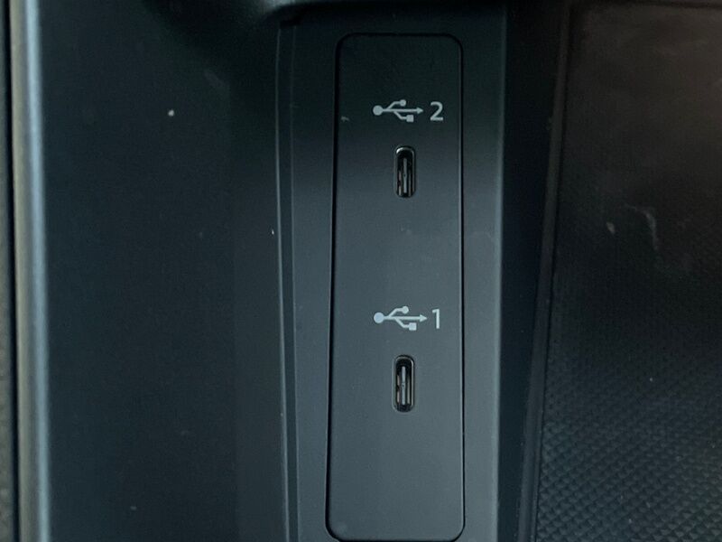 More views of Audi Q3