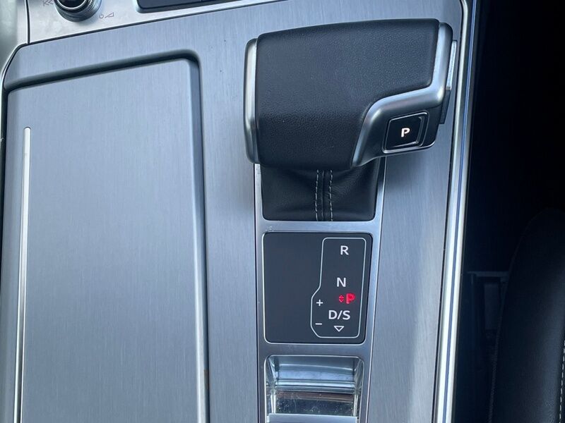 More views of Audi A6