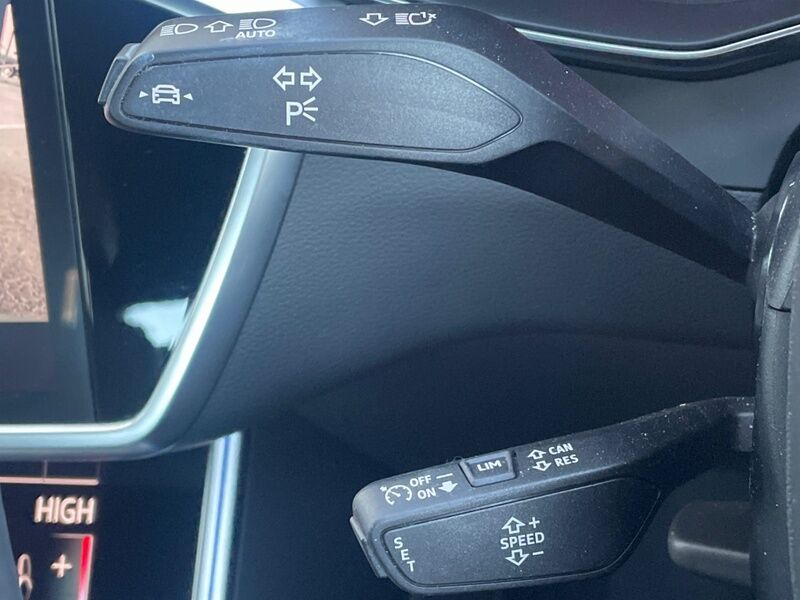 More views of Audi A6