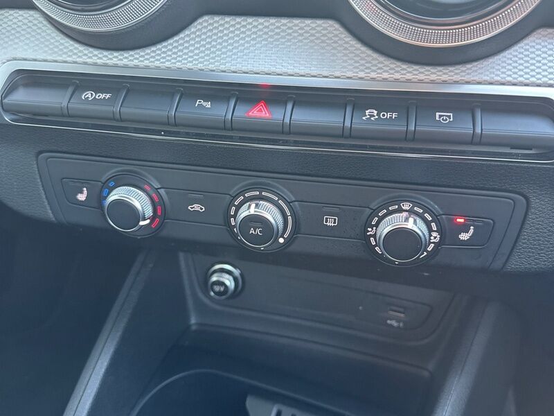 More views of Audi Q2