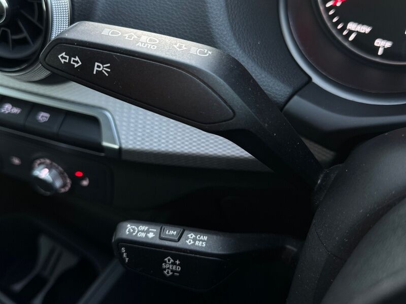 More views of Audi Q2