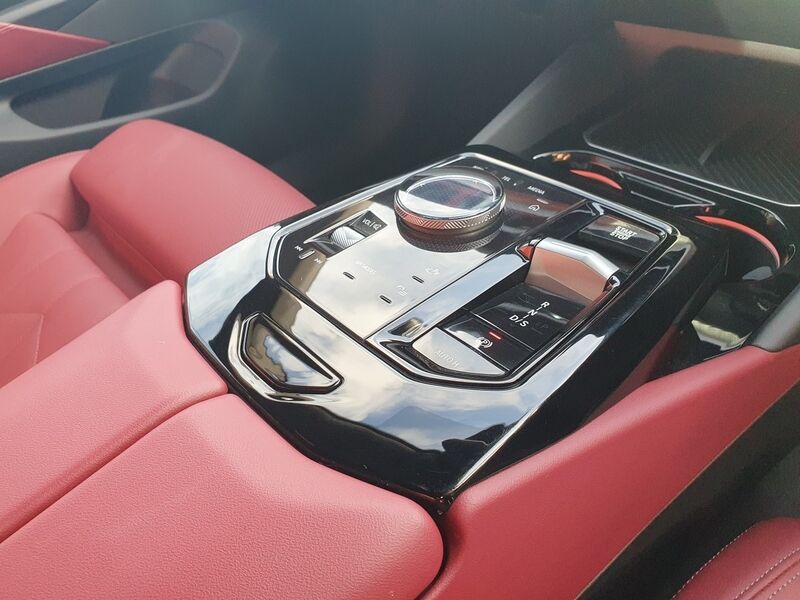 More views of BMW 5-Series