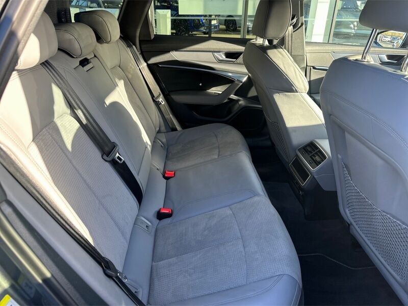 More views of Audi A6