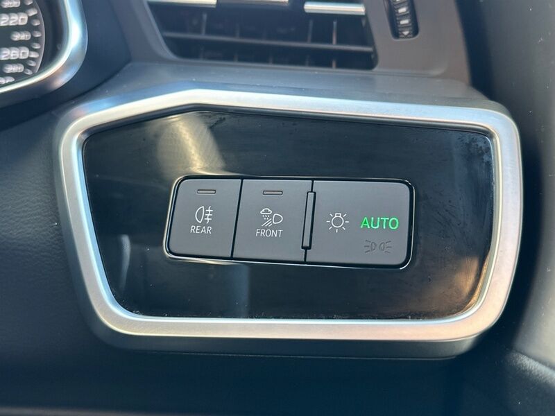 More views of Audi A6