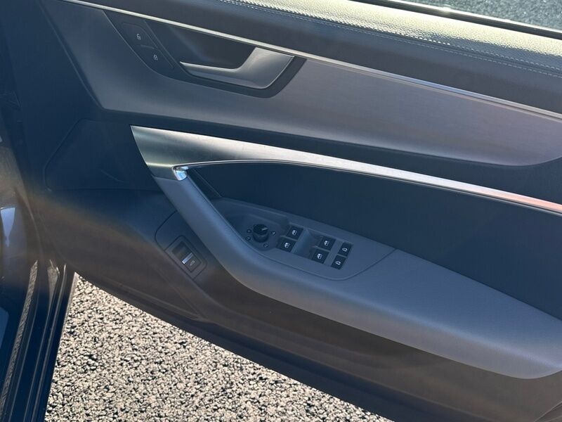 More views of Audi A6