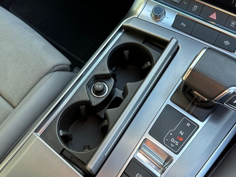 More views of Audi A6