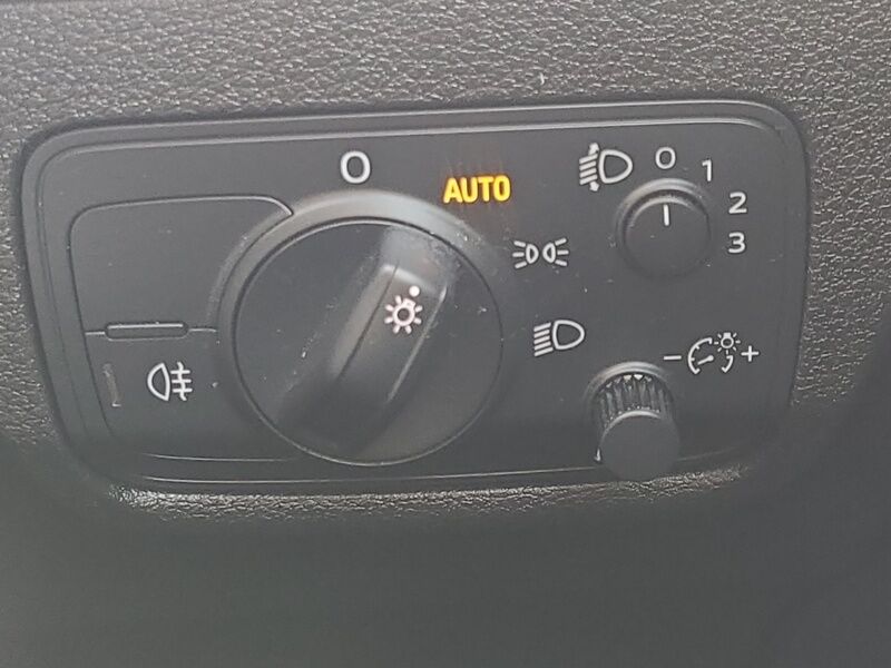 More views of Audi Q2