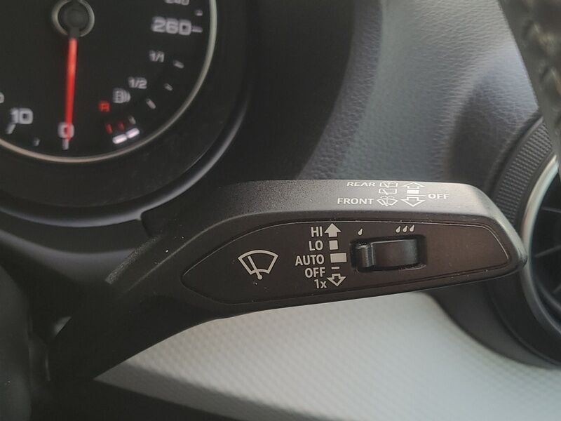 More views of Audi Q2