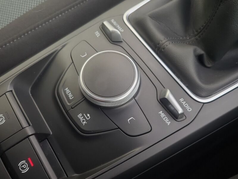 More views of Audi Q2