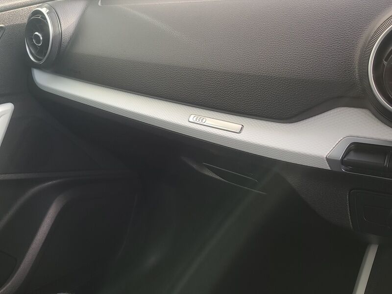 More views of Audi Q2