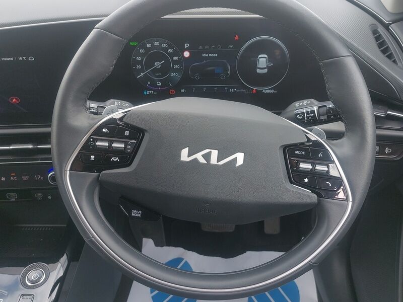 More views of Kia Niro