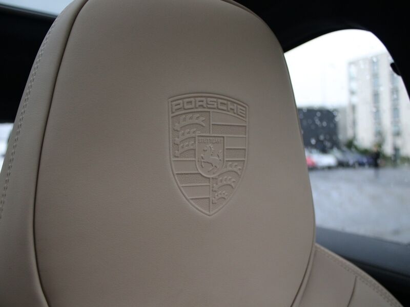 More views of Porsche Cayenne