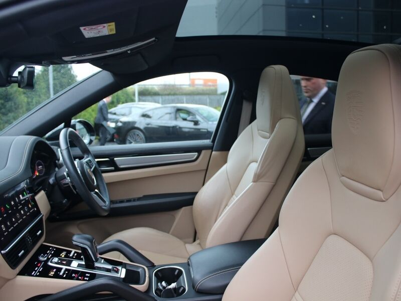 More views of Porsche Cayenne