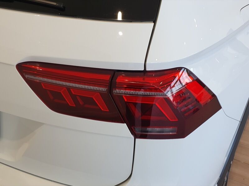 More views of Volkswagen Tiguan Allspace