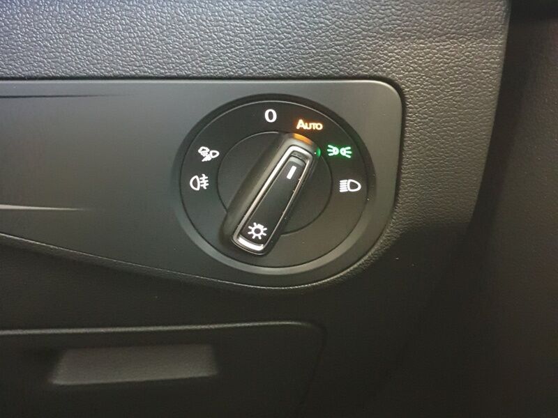 More views of Volkswagen Tiguan Allspace