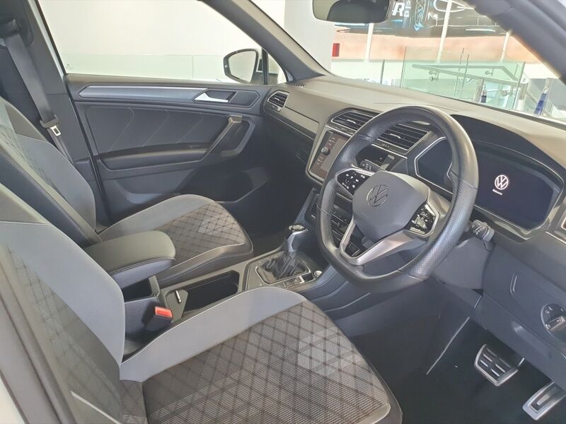 More views of Volkswagen Tiguan Allspace