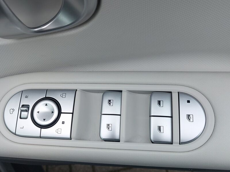 More views of Hyundai IONIQ 5