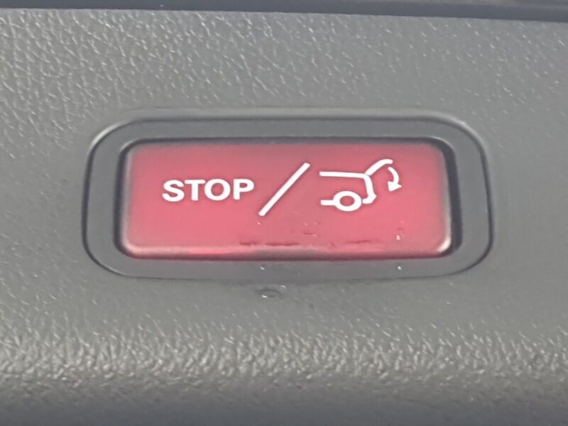 More views of Mercedes-Benz 300