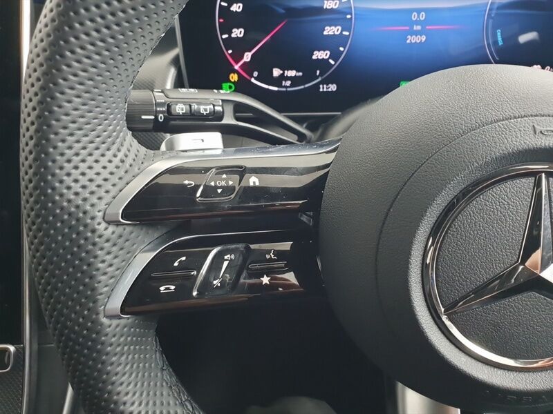 More views of Mercedes-Benz 300