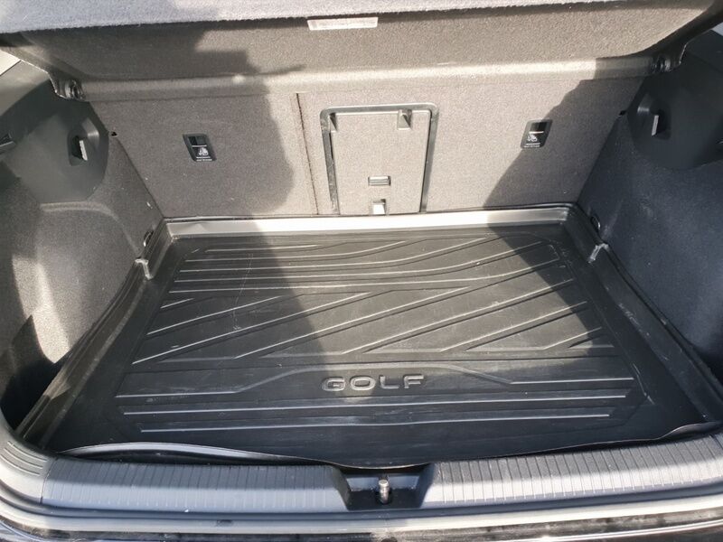 More views of Volkswagen Golf