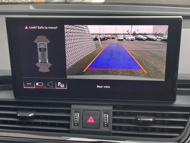 More views of Audi Q5