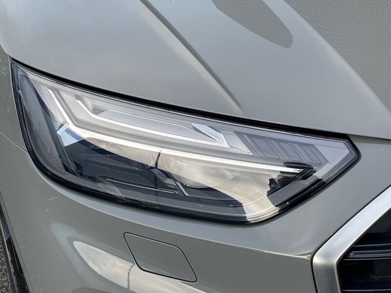 More views of Audi Q5