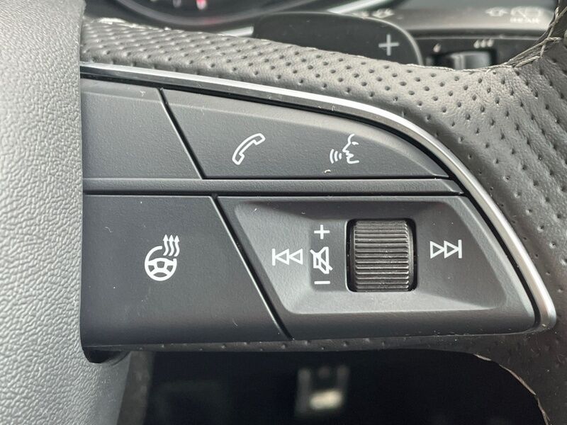 More views of Audi Q5