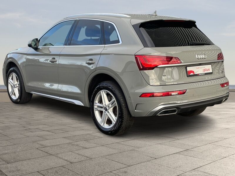 More views of Audi Q5