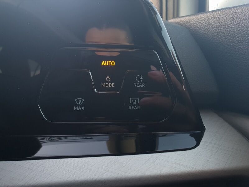 More views of Volkswagen Golf