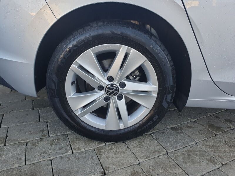 More views of Volkswagen Golf