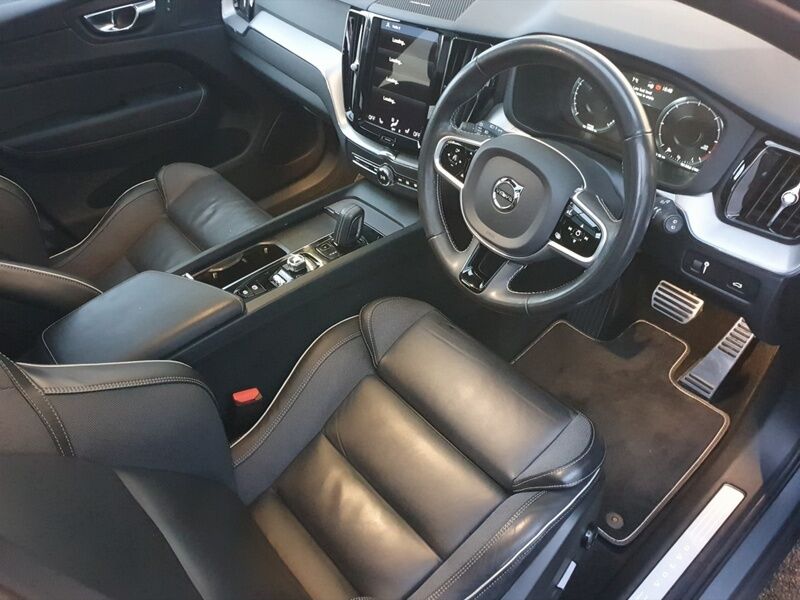 More views of Volvo XC60