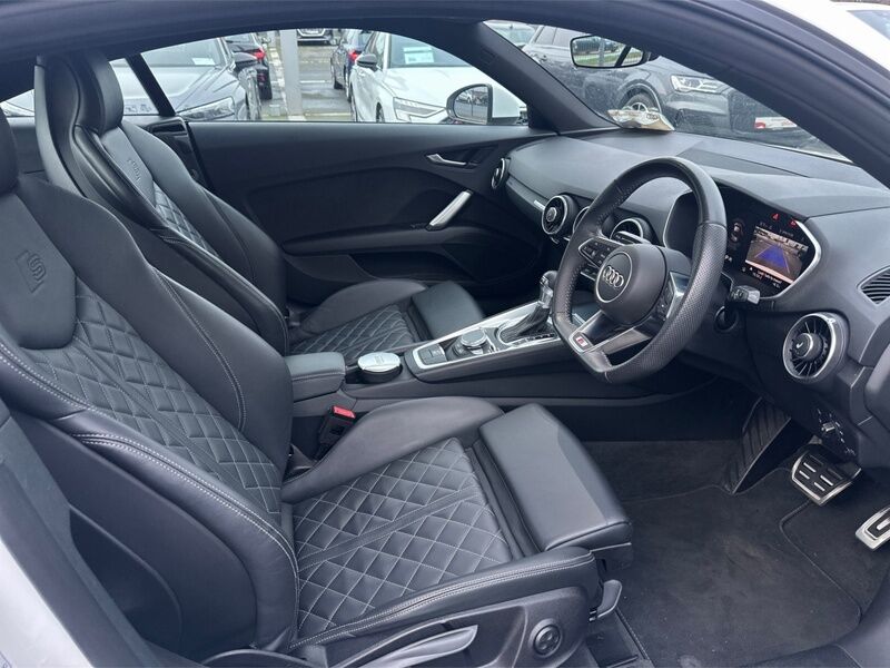 More views of Audi TT