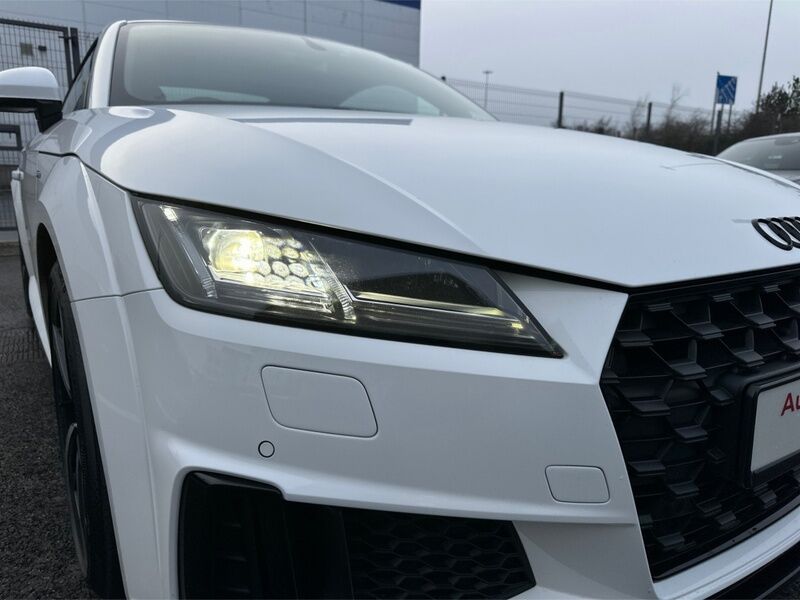 More views of Audi TT